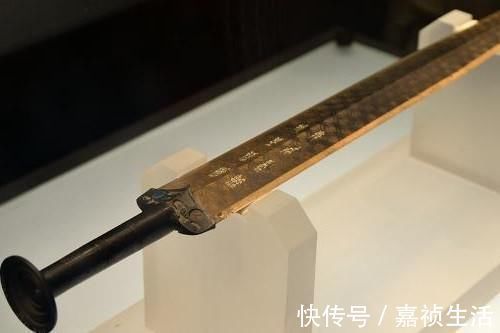 天下$世界3大顶级名剑：2款来自中国，有一把被誉为“天下第一剑”