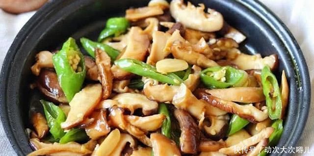 三伏天宁可少吃肉，也要多食此菜，排出毒素，软化血管，早食早好