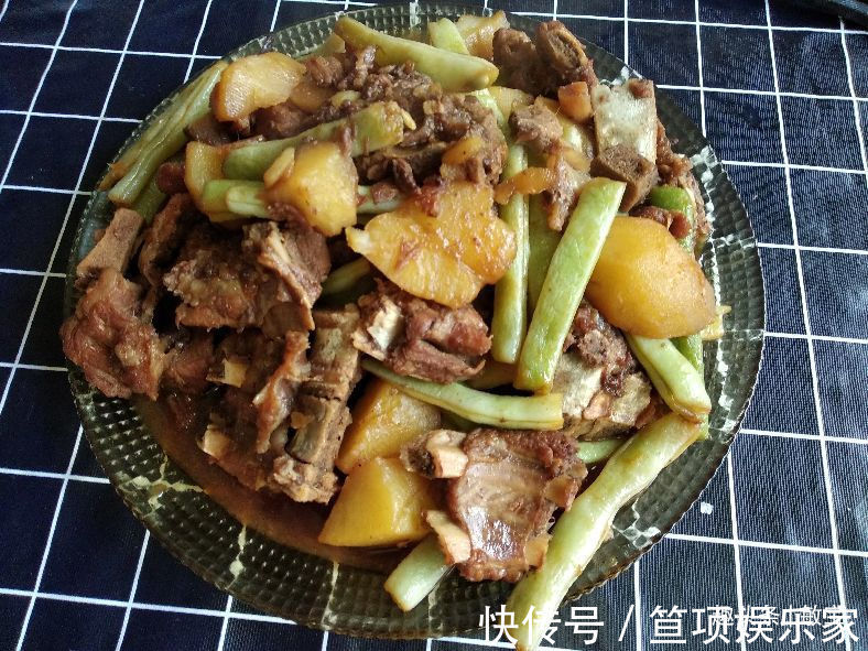 农家菜|周末去老丈人家干农活，丈母娘弄了6个农家菜，卖相一般但味绝了