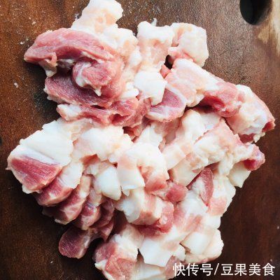 大厨|跟饭店大厨学的梅干菜生煎包的做法，果然好吃到没朋友