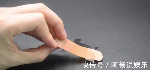 涨知识|衣服上贴个创可贴,太聪明了,解决很多男人女人的困扰,涨知识了
