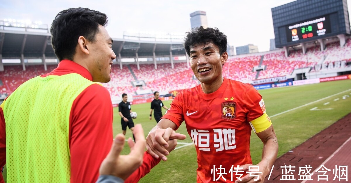 张琳芃|昨天17点！中超传出喜讯广州队又有力作，上海申花赶紧过来学习！