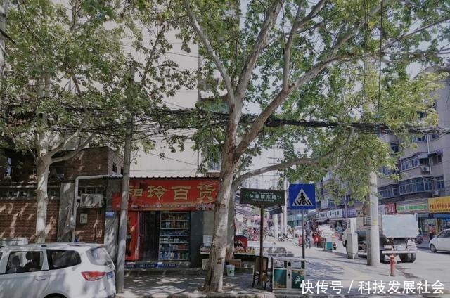 西安藏得最深的吃喝玩乐一条街,离SKP就200米!