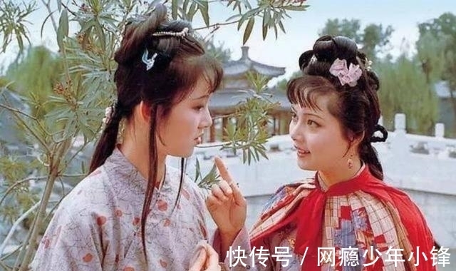 在你身边#曹雪芹为什么没有描写林黛玉穿的衣服,而其他人都精细地描写了?