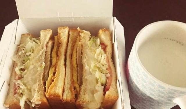 8位明星的早餐,谢娜寒酸,朱茵接地气,而我最想吃陈赫的