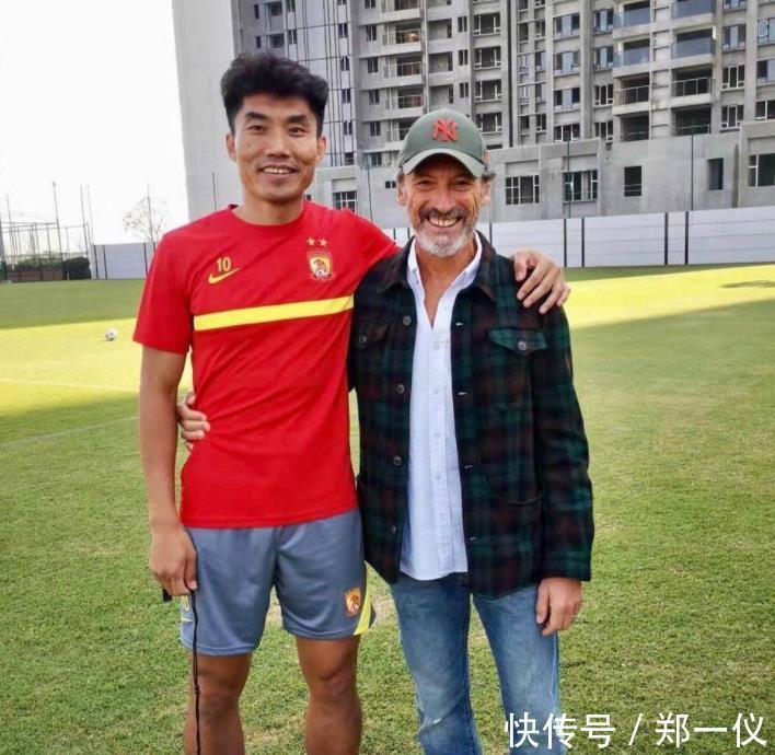 央视|下午3点半,央视直播!中超时隔122天重启:郑智首秀,山东稳了?