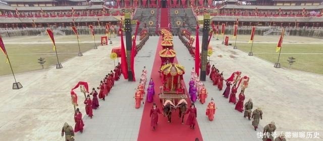 愚蠢|一件小事,却让她被传颂了几千年,可在现代人看来,简直愚蠢至极