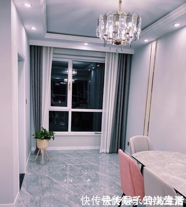 客厅|新房通风半年准备入住,打扫干净漂亮极了,进门就被客厅迷住了