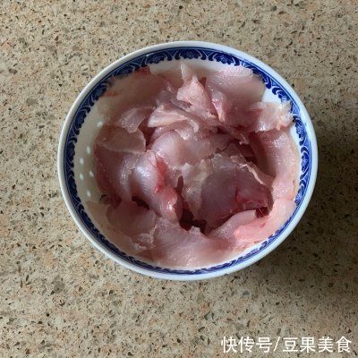 10万豆友收藏的黑木耳清炒鱼片做法，你还不会做？