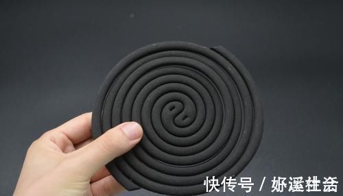 诀窍|蚊香别再用手一点点拆了,立马学会这诀窍,几秒钟让蚊香自动分离