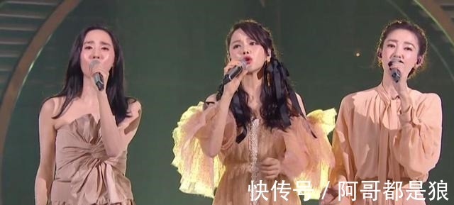 |章子怡问伊能静和秦昊谁挣的钱多伊能静幽默回复显示情商高!