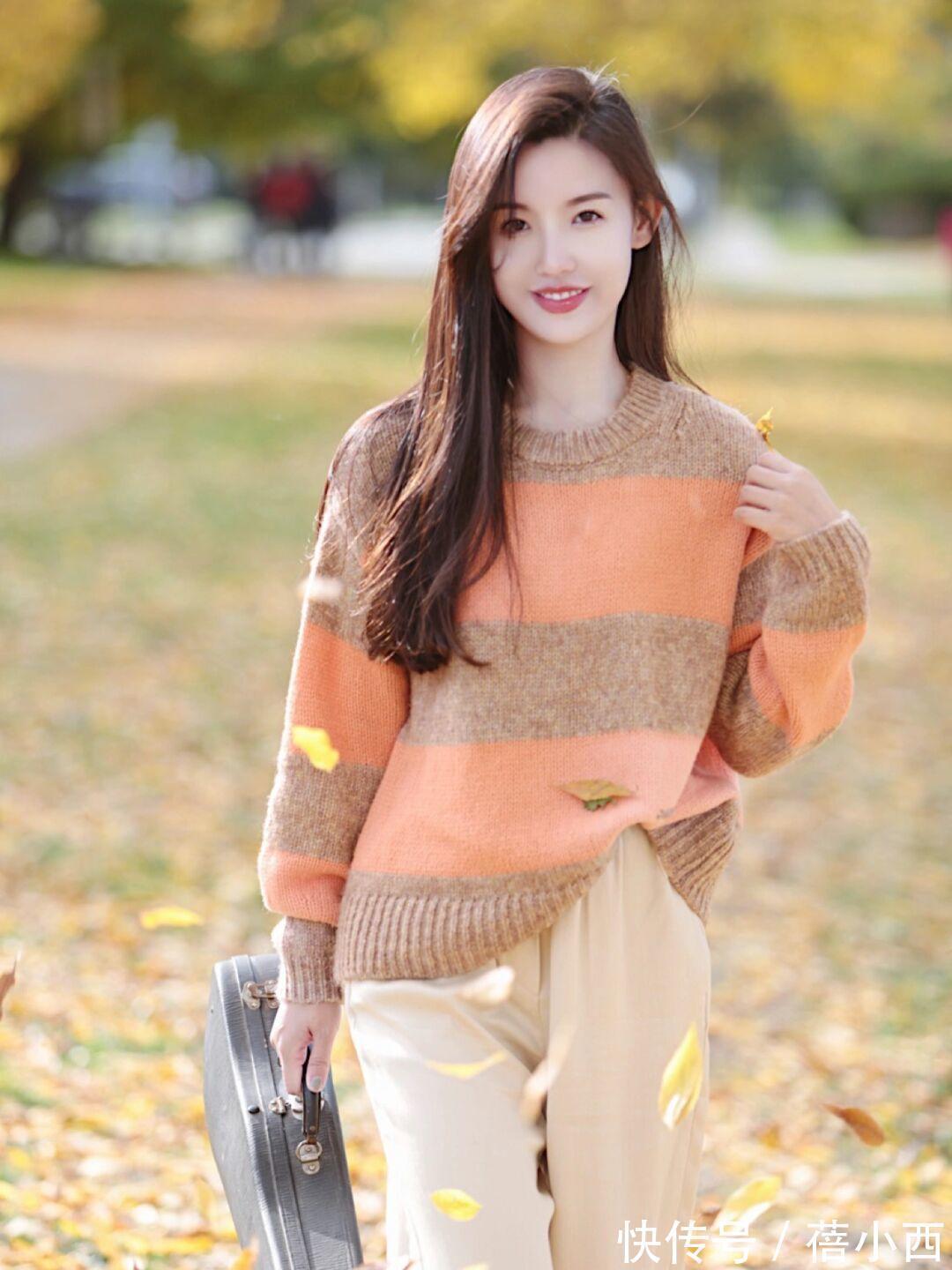 毛衣|春季还是穿“毛衣”最优雅,配裤子和半身裙,都比你想象中更时尚