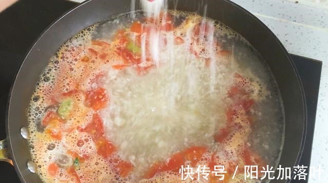 包子|家有孩子,早餐别再吃包子饼粥了,用面粉这样做,3分钟解决1大碗!