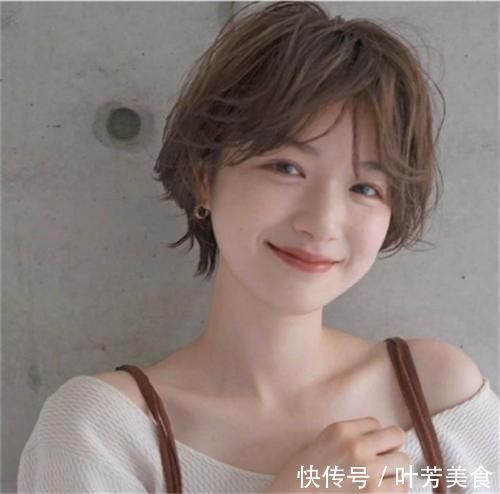 姐妹|短发比长发更容易彰显自己的风格,清爽利落,简约又不失高级