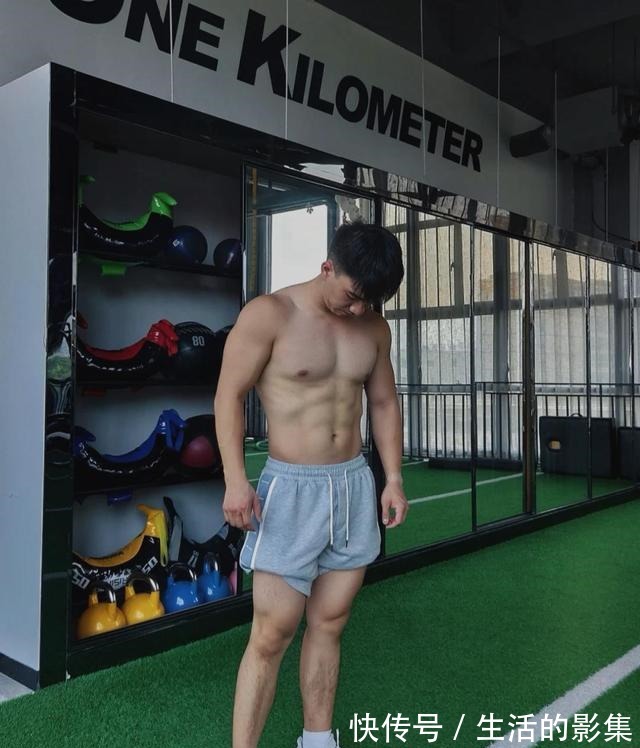 这枚退伍兵哥身上的阳刚之气有点上头哦！