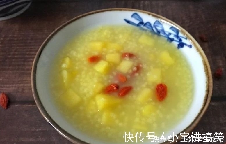 枸杞|苹果和它一起煮,每天一碗,暖胃养胃,失眠好了,一觉睡到天亮