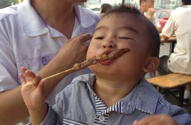 孩子|这些“黑名单”食物，孩子再馋，家长再宠，都不要给娃吃