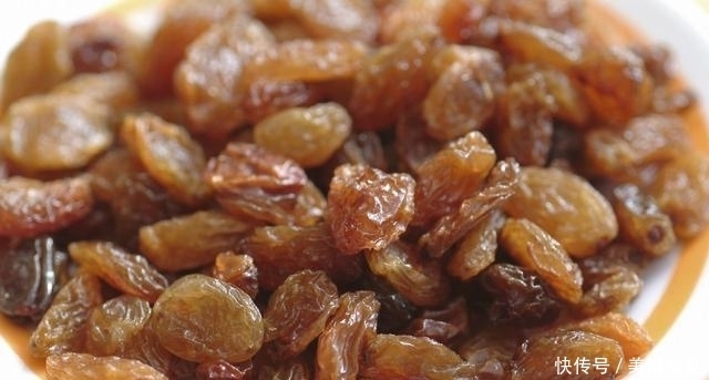 葡萄干要先用水洗干净才能吃吗?新疆果农告诉你真相