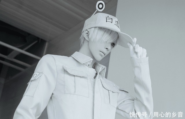 伪装学渣|熊叔“技术太猛”,堪称最还原的cos,男神们都走出次元了