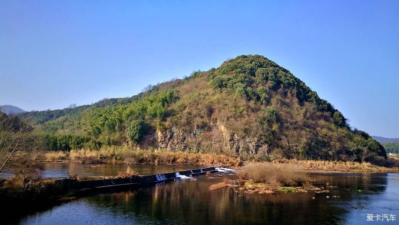 周末自驾，爬山登塔