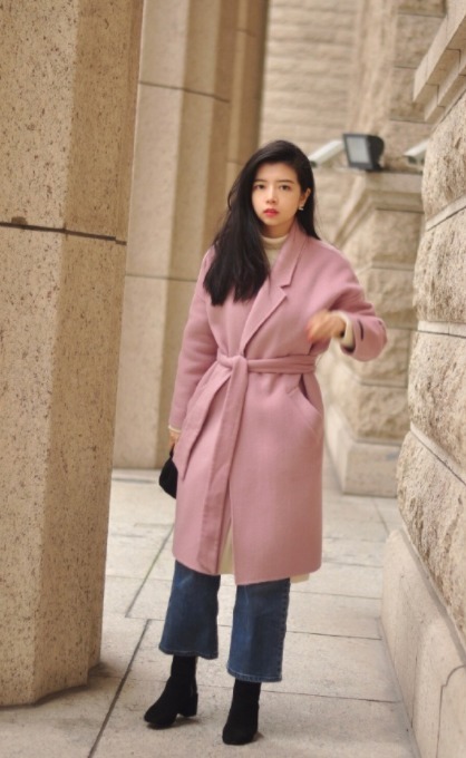 三木 论大衣穿搭我只服三木，这些搭配简洁利落又高级，优雅大气