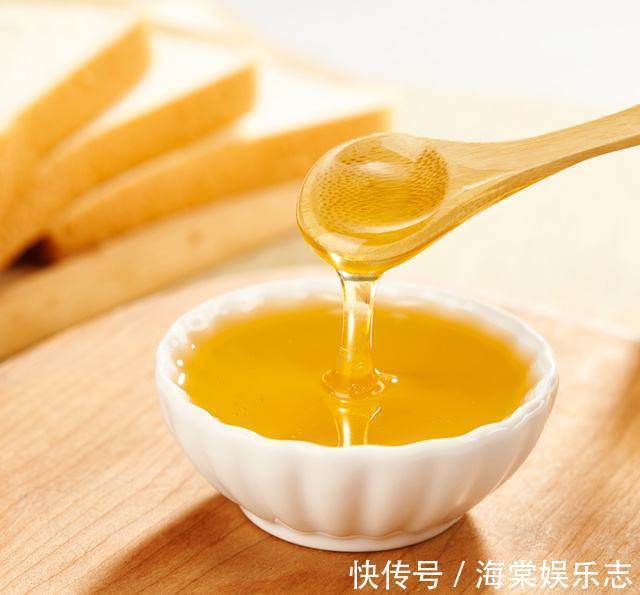 喝水|女人喝水时加以下几种食物,能有效的美容养颜,早点知