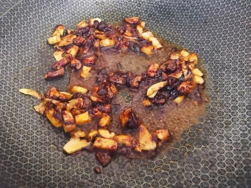 五香粉|麻辣豆腐，做法简单还方便，炒一炒就出锅，香辣爽滑太下饭