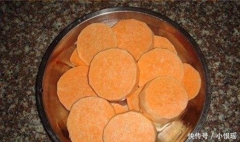 面团|红薯新做法，不用油炸，也不用烤箱，简单好学，非常适合孩子吃