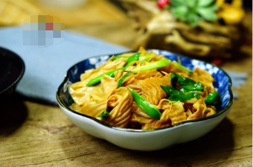 这菜4元一斤,却比牛肉还养人,老人孩子要多吃!