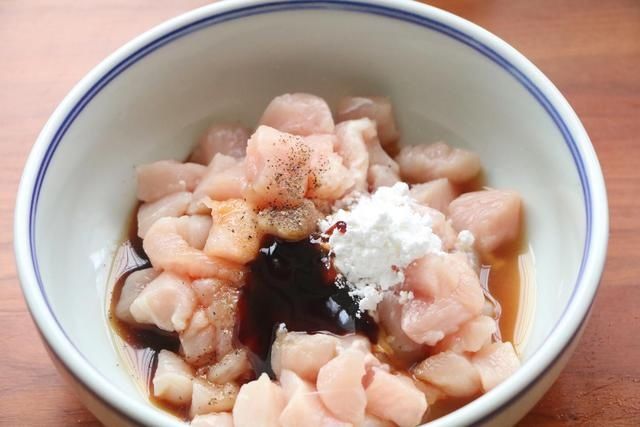 天气冷,这道下饭菜一定要试试,吃一次就上瘾,小朋友太喜欢吃了