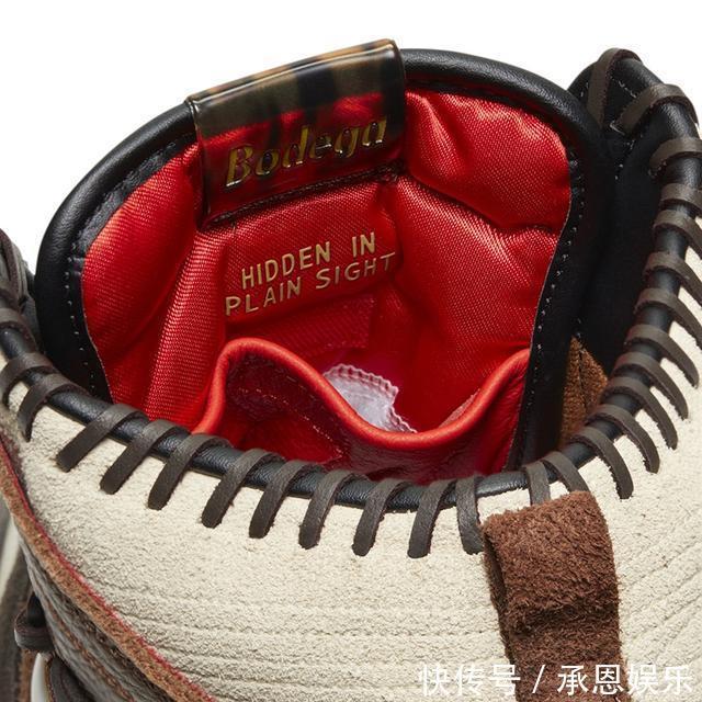 别小看这双 Dunk 缝合怪!它是本月最「物超所值」的联名鞋