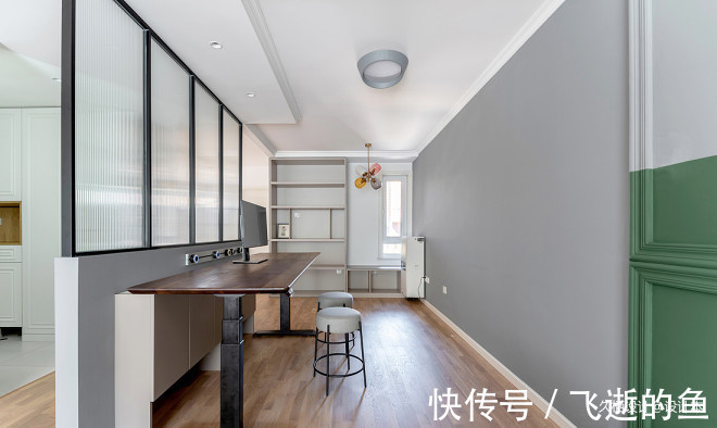 隔断|少见100㎡三居改两居，大胆配色尽显高级