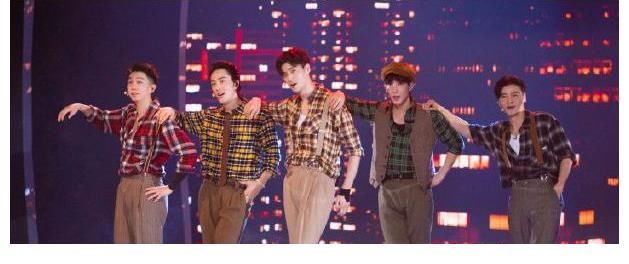 布瑞吉|《哥哥》四公淘汰赛制再变,4人离开,陈小春张晋各救1人