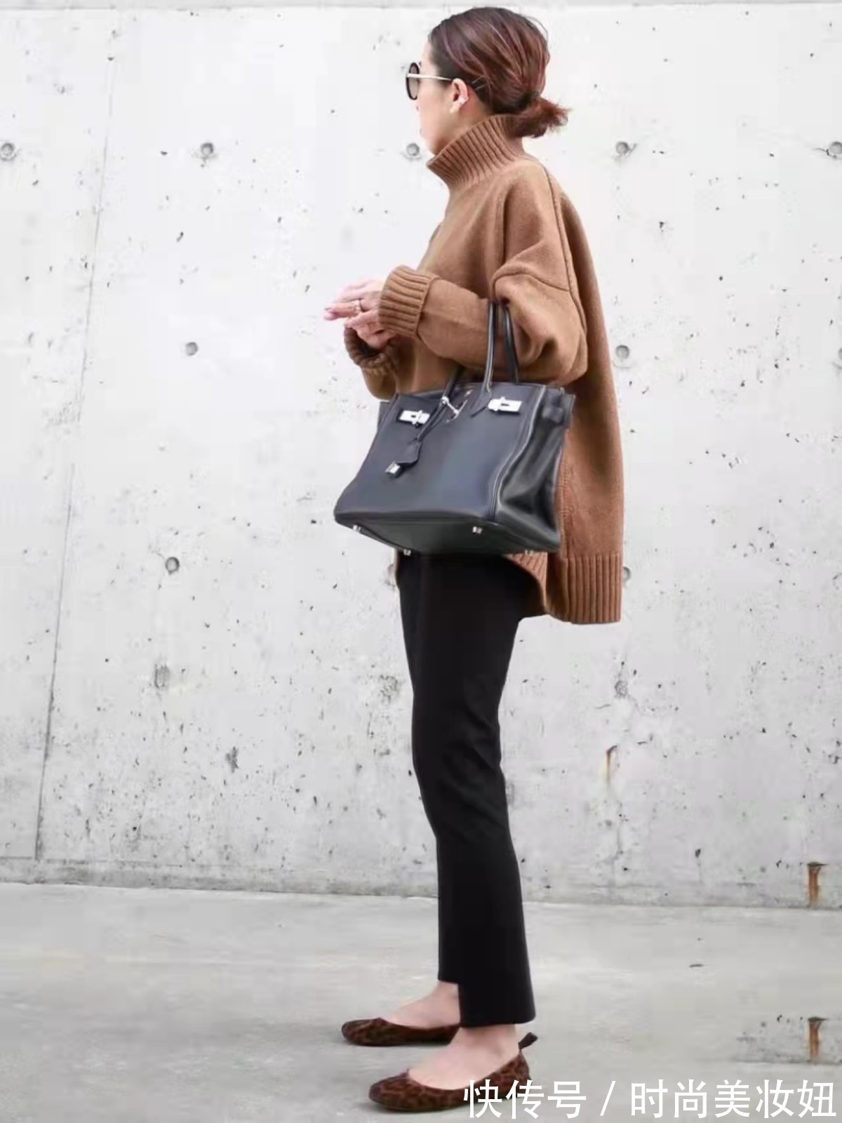 女人|40岁女人穿毛衣时,尽量少踩这四个雷区,拉低档次还显胖