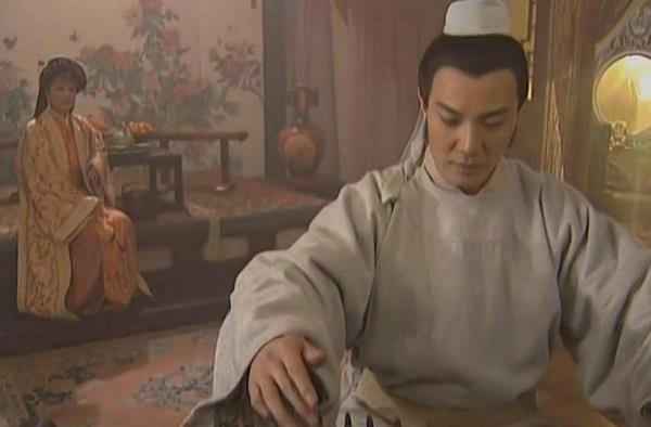 标准|《水浒传》里的李师师,为什么会喜欢燕青?