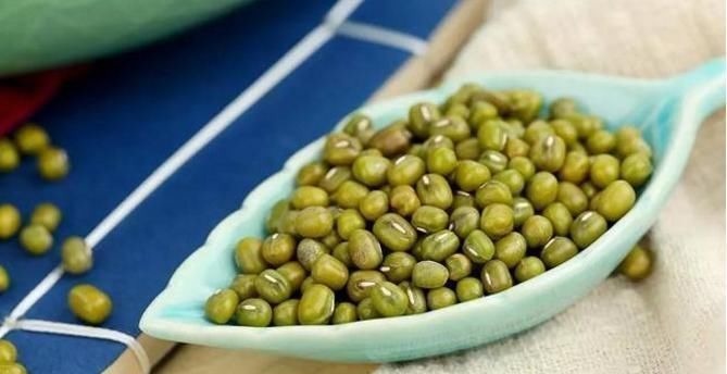 绿豆|苦瓜配绿豆,不出三天,头晕手麻消,颈椎病肩周炎,也慢慢消失了
