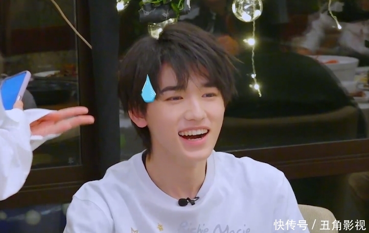 弟弟 《萌探》杨紫问弟弟电话,宋亚轩表情亮了,这才是爱豆该有的自觉