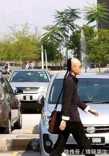 |搞笑图片幽默段子笑话:哈哈,兄弟你是哪个朝代穿越回来的?