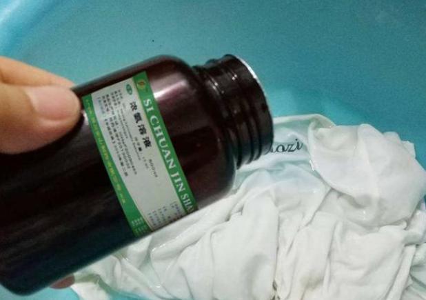 床单|床单一个月不洗，又黄又脏滴几滴不值钱的“它”，立马洁白如新