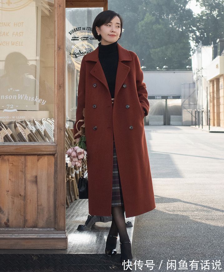 穿衣|偏胖的中年女人,冬天穿衣要记得“3穿3不穿”,优雅减龄还更显瘦