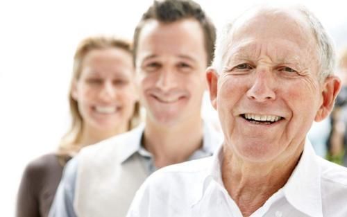 老年人|血糖“新标准”早已公布,各个年龄段或有所不同,抽空可自查一下