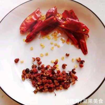 家常菜|#巨下饭的家常菜#干煸扁豆角