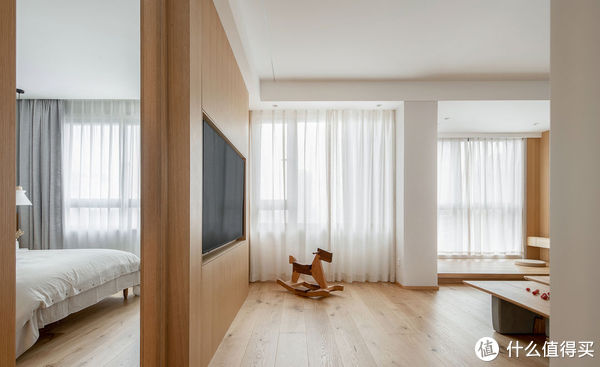 玄关|温州小姐姐的暖居,全屋原木风,180㎡的家自然舒适,把生活过成诗