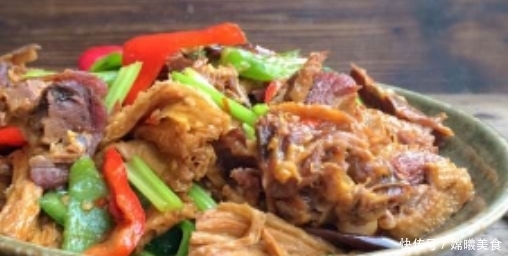 老人用了几十年的鸭子做法,超级美味,吃了还想吃,要学会啊