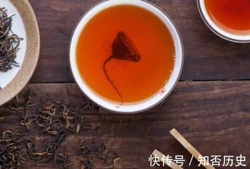 慢性疾病|“抗衰老”7种习惯公开,睡午觉排第6,喝水排第2,不妨了解一下