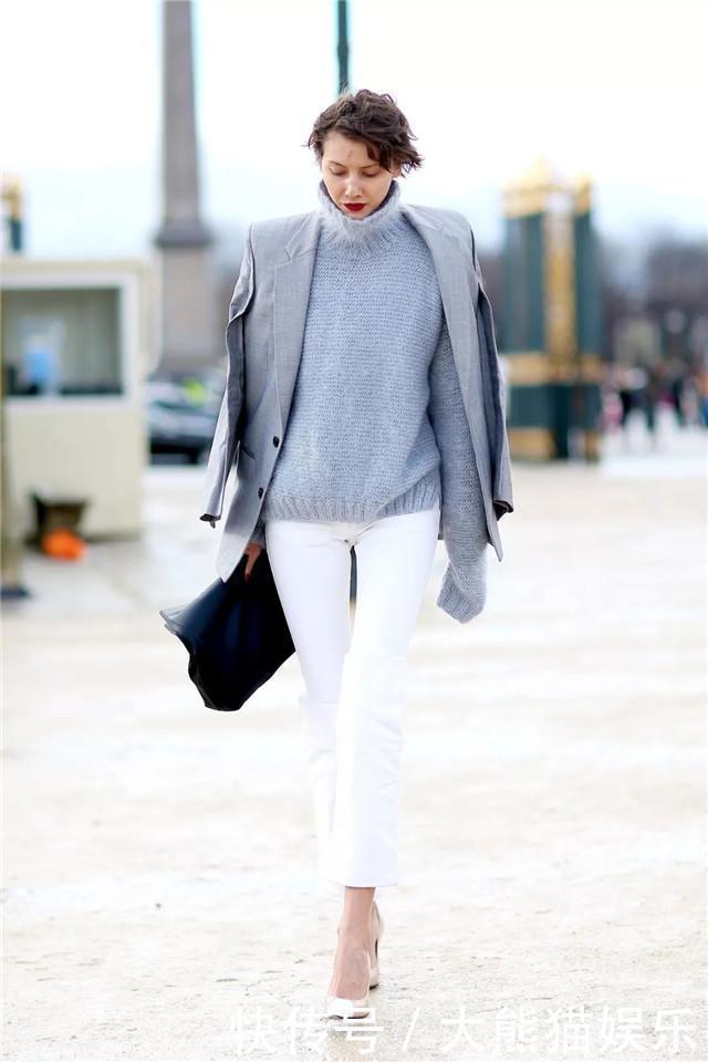 搭配|换季别着急,有一件“毛衣”就搞定了,这些早秋搭配,温柔又洋气