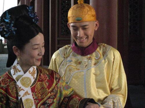 太后|一个幸运又可悲的女人,儿子做了皇帝,却无福享受太后之名!