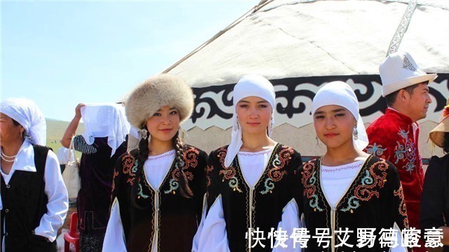 后裔$此国是李白出生地,如今六百四十万人口,有四百万是中国名将后裔