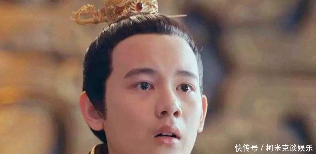 老大|七岁柴宗训当皇帝的前因,后周的老大传位