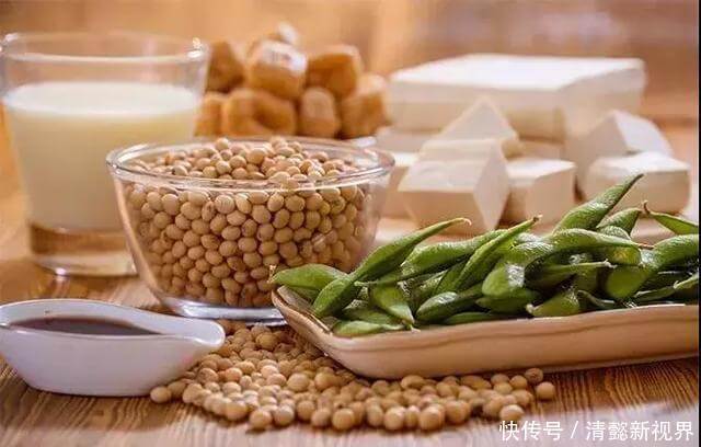 杏仁|营养师建议皮肤差的女人,可以多吃这10种食物,越吃越美!